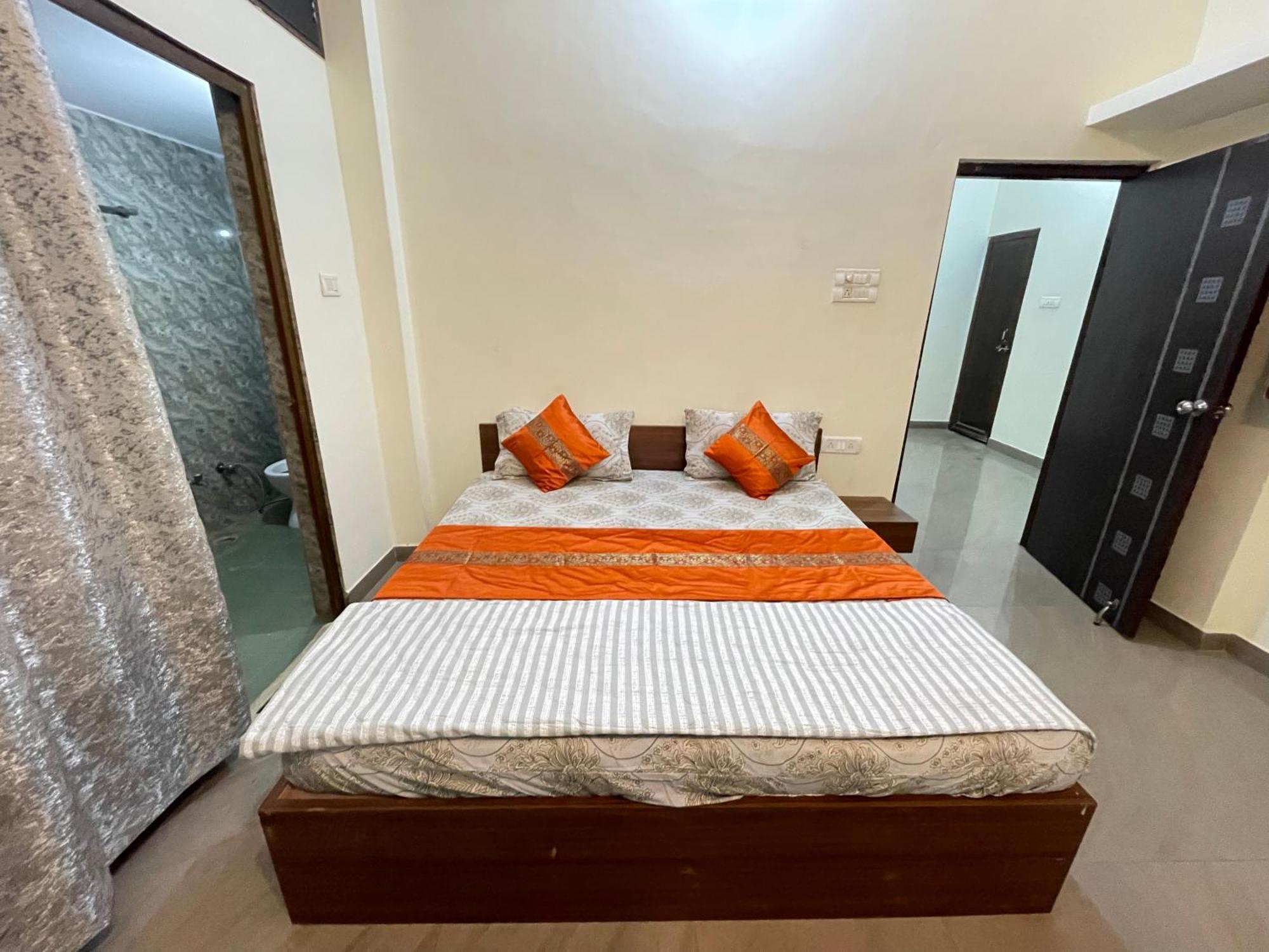 Kashi Paradise Stay Варанаси Экстерьер фото