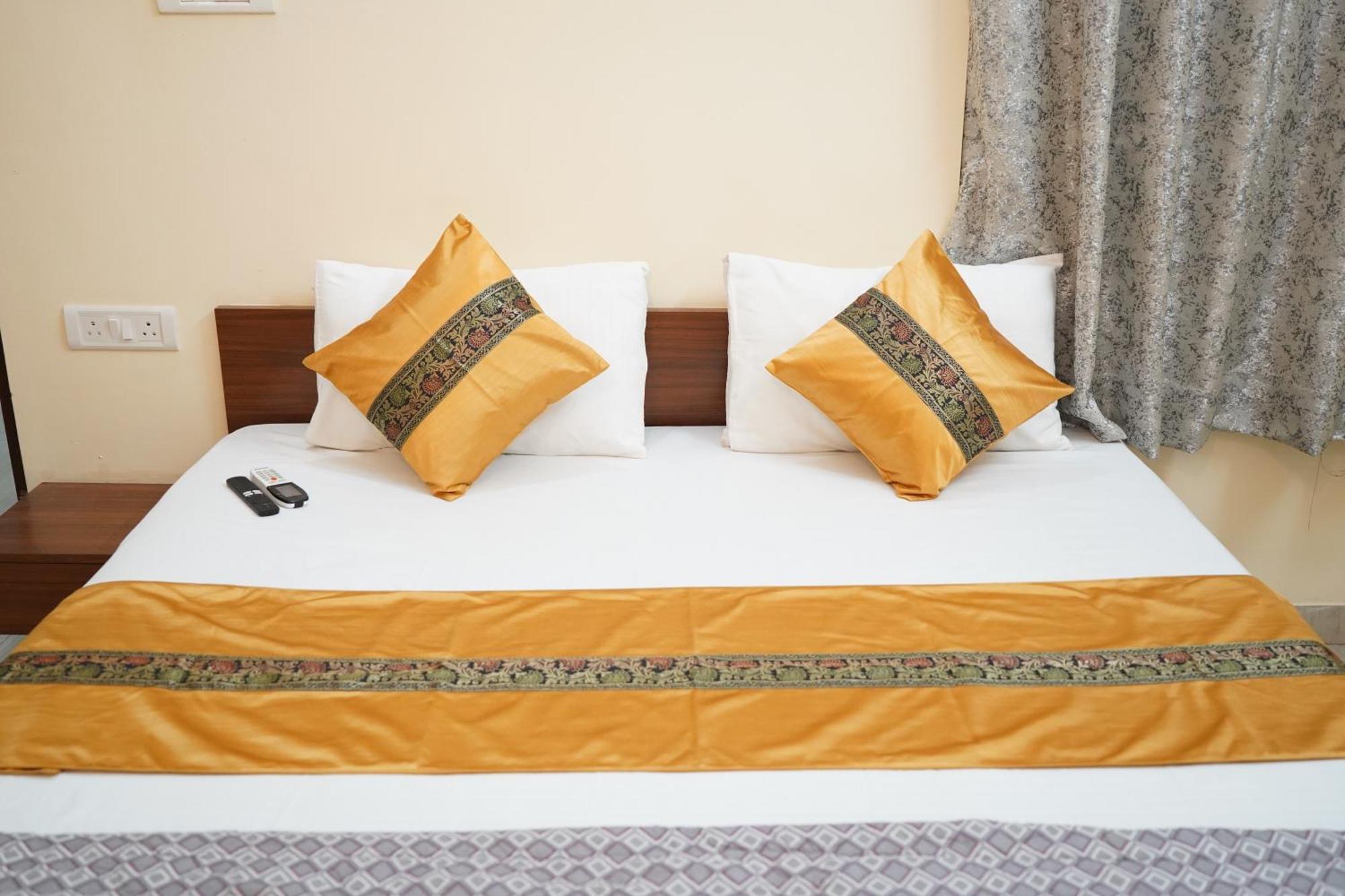 Kashi Paradise Stay Варанаси Экстерьер фото